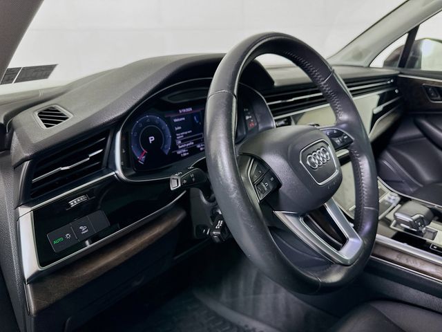 2020 Audi Q7 Premium Plus - Photo 11