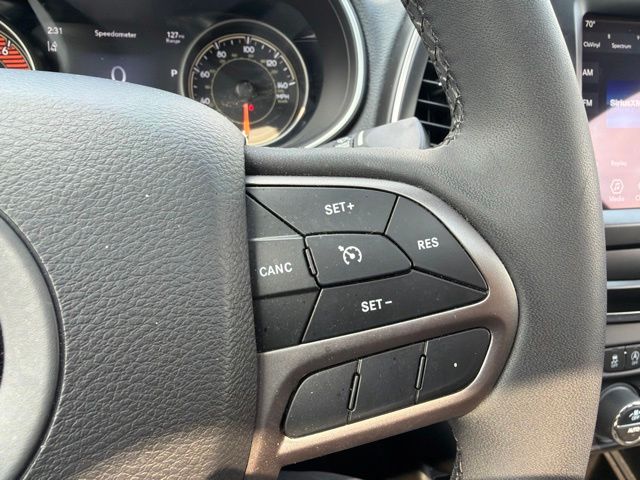 2022 Jeep Cherokee Latitude Lux - Photo 26