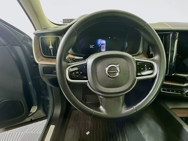2023 Volvo XC60 Plus - Photo 14