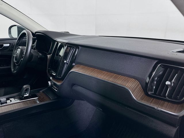 2023 Volvo XC60 Plus - Photo 35