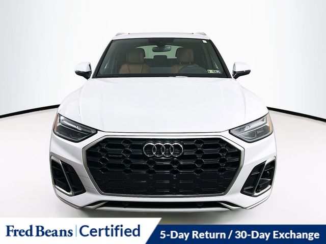 2022 Audi Q5 45 S line Premium photo 2