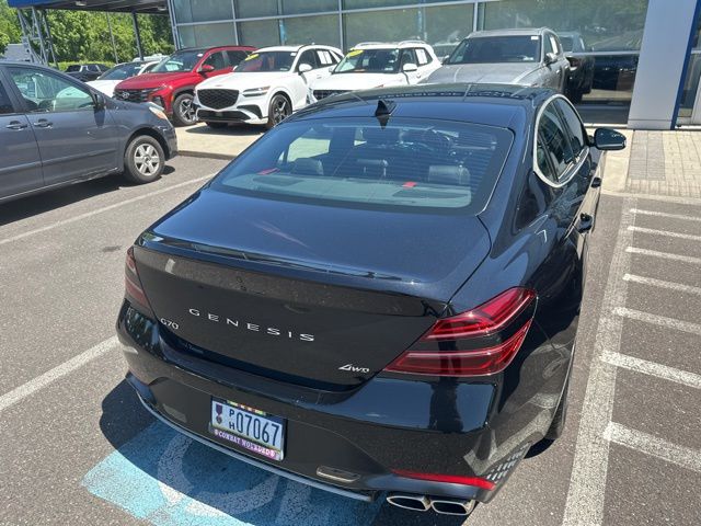 2023 GENESIS G70 Standard - Photo 10