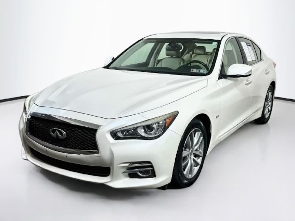 Used 2016 INFINITI Q50 3.0t Premium Sedan