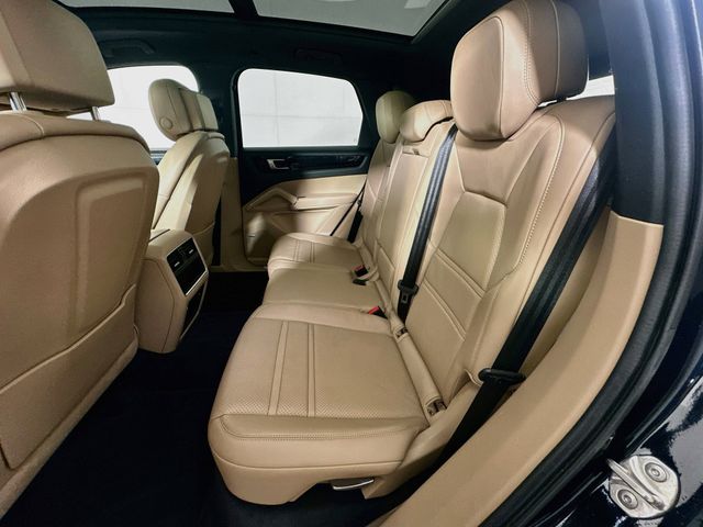 2020 Porsche Cayenne Base - Photo 30