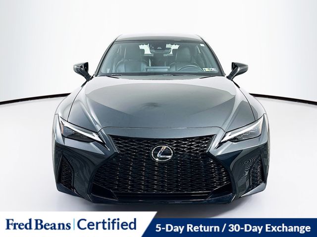 2024 Lexus IS 350 F SPORT photo 2