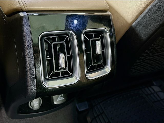2025 Kia Sorento X-Line SX Prestige - Photo 32