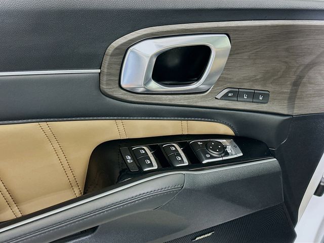 2025 Kia Sorento X-Line SX Prestige - Photo 23