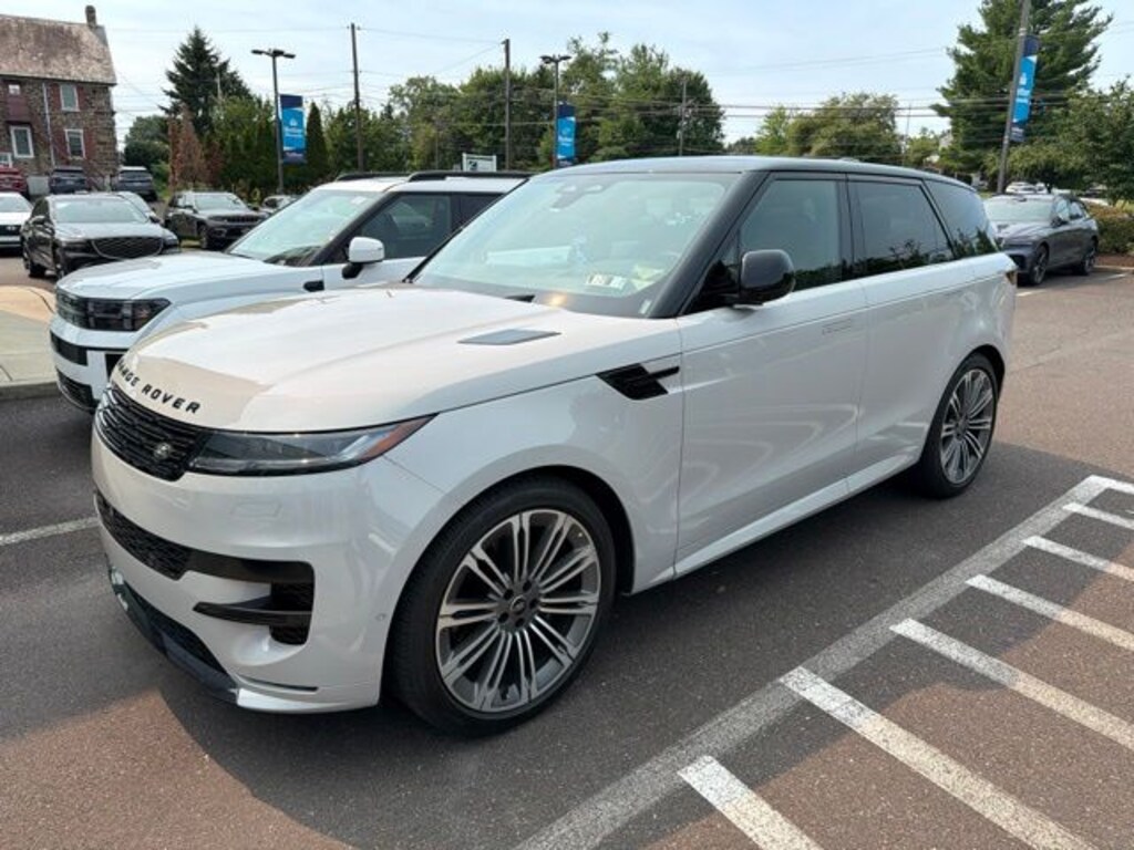 Used 2025 Land Rover Range Rover Sport Dynamic SE SUV