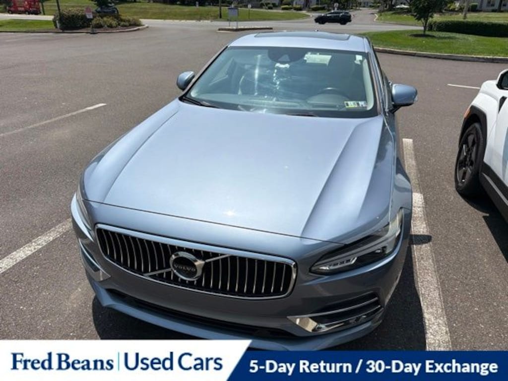 Certified 2017 Volvo S90 T6 Inscription Sedan