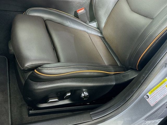 2021 Cadillac CT4 V-Series - Photo 25