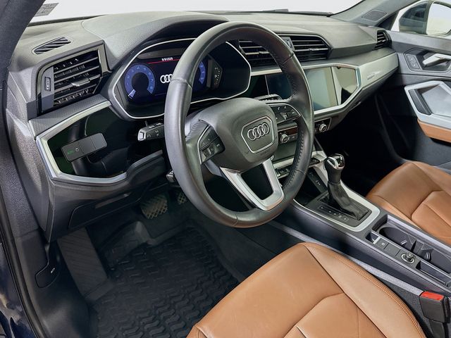2020 Audi Q3 Premium - Photo 11