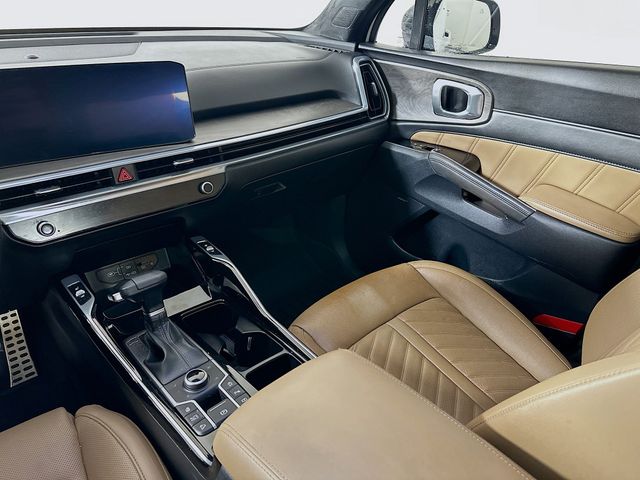 2025 Kia Sorento X-Line SX Prestige - Photo 30