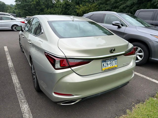 2019 Lexus ES 350 - Photo 7