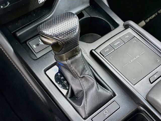 2019 Lexus ES F SPORT - Photo 21