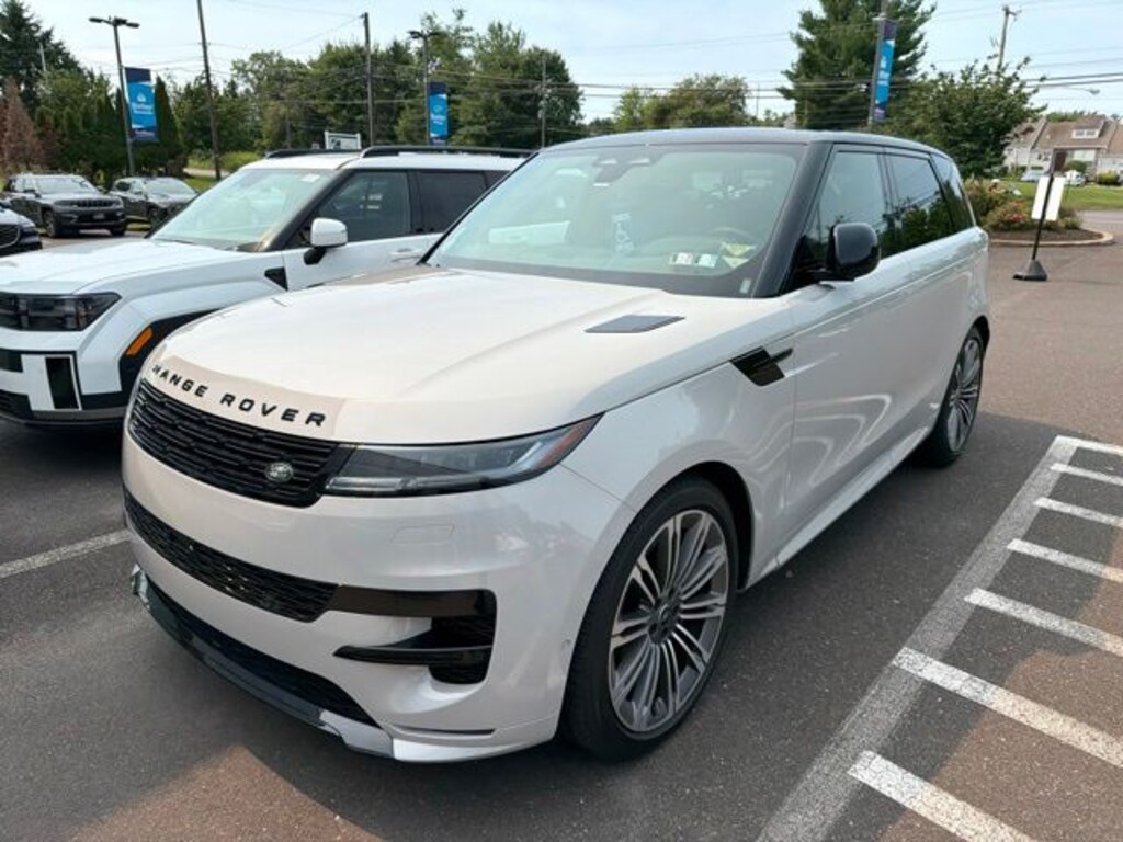 Used 2025 Land Rover Range Rover Sport Dynamic SE SUV