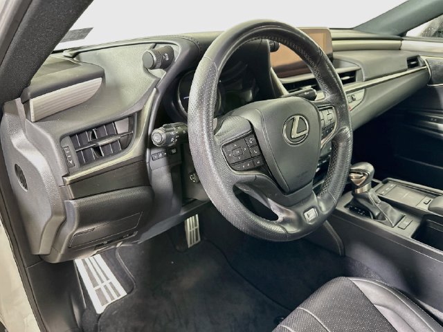 2019 Lexus ES F SPORT - Photo 11