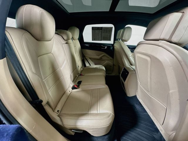 2020 Porsche Cayenne Base - Photo 33