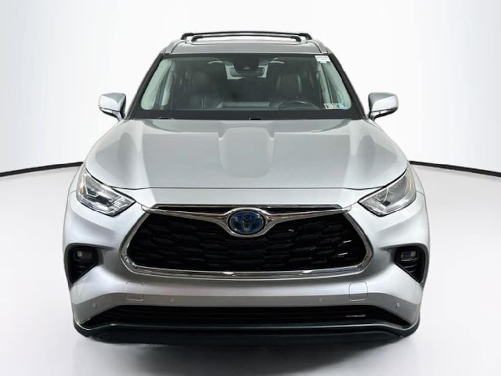 Certified 2023 Toyota Highlander Hybrid Limited SUV