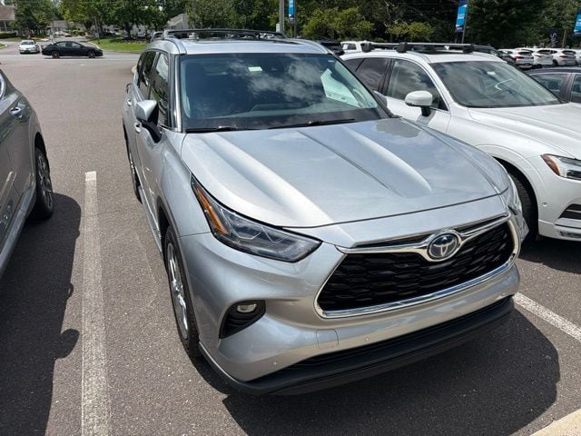 2023 Toyota Highlander Limited - Photo 15