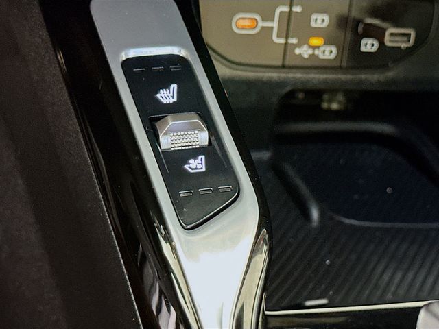 2025 Kia Sorento X-Line SX Prestige - Photo 26