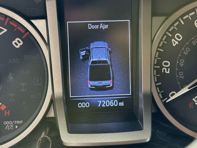 2020 Toyota Tacoma SR5 - Photo 15