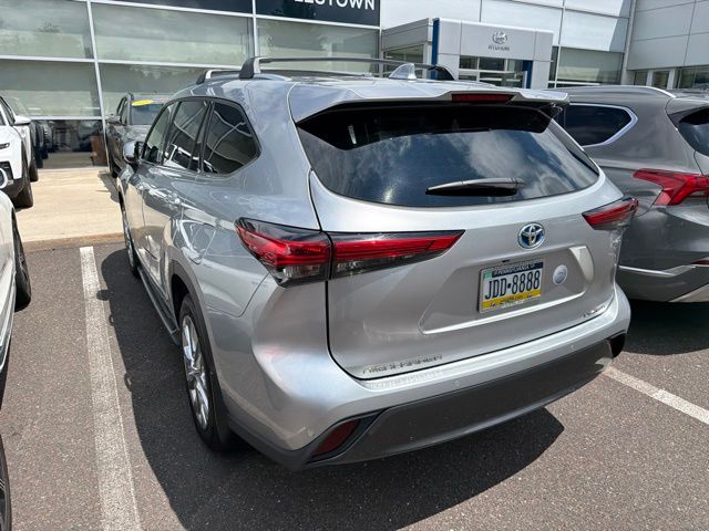 2023 Toyota Highlander Limited - Photo 7