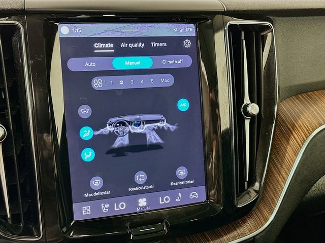 2023 Volvo XC60 Plus - Photo 21