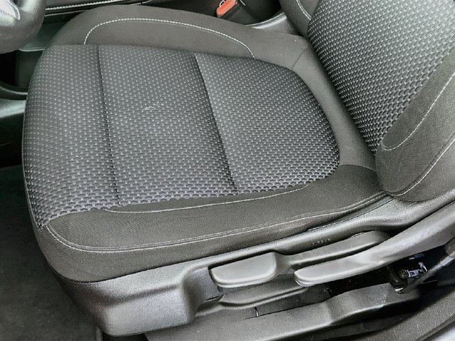 2022 GMC Acadia SLE - Photo 23