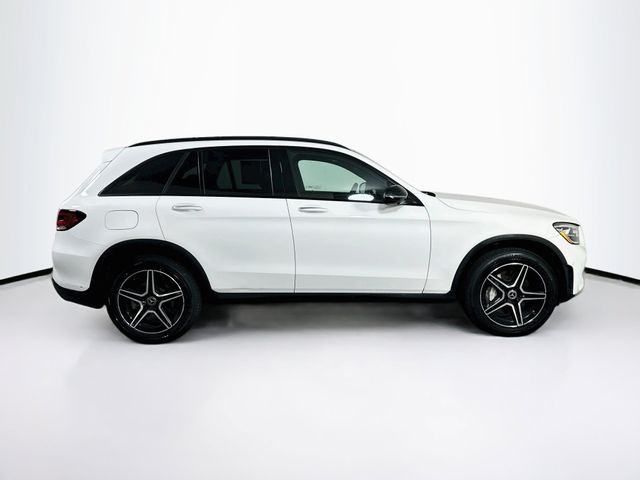 2022 Mercedes-Benz GLC GLC300 - Photo 10