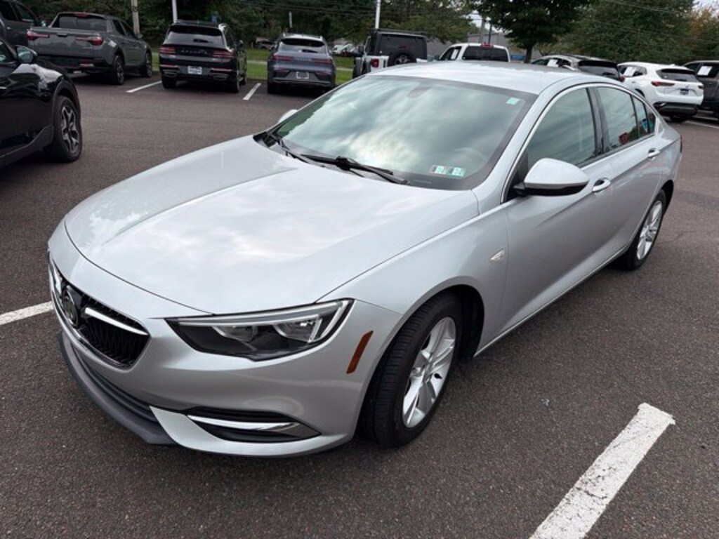 Used 2018 Buick Regal Preferred Hatchback