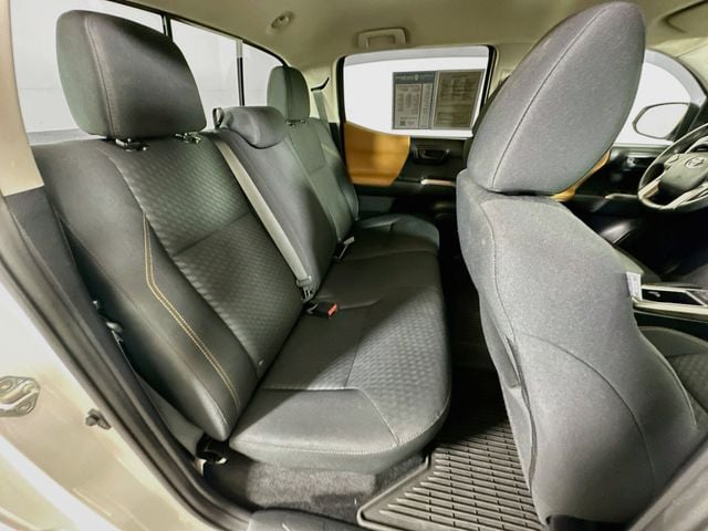 2020 Toyota Tacoma SR5 - Photo 28