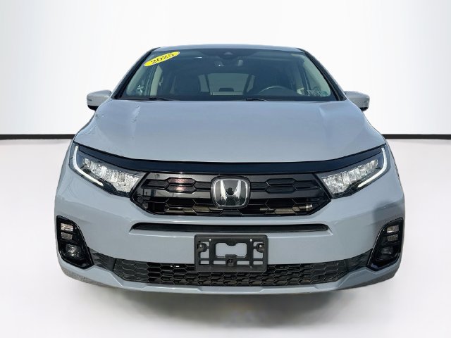 Used 2025 Honda Odyssey Elite Minivan/Van