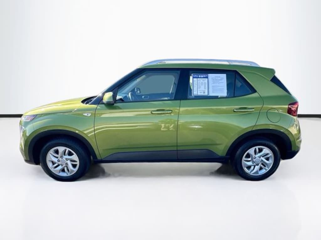 Used 2020 Hyundai Venue SEL SUV