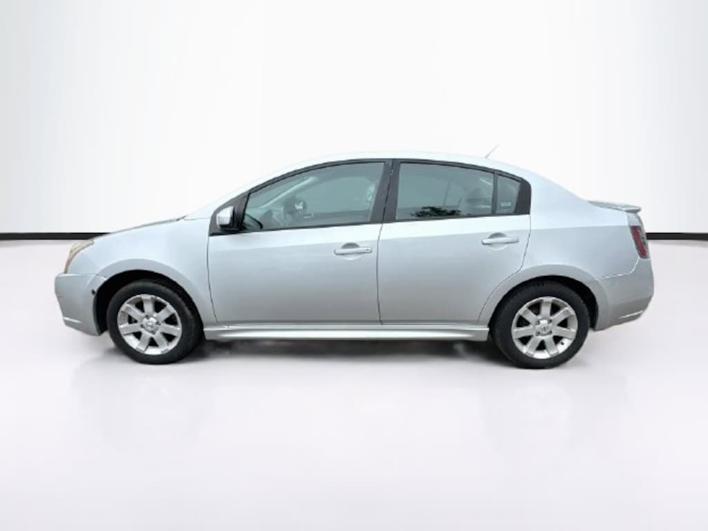 Used 2011 Nissan Sentra 2.0 SR Sedan