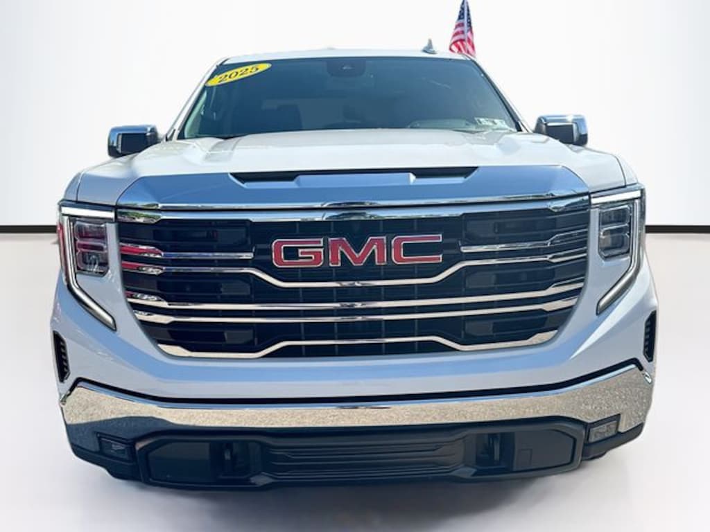 Used 2025 GMC Sierra 1500 SLT Truck