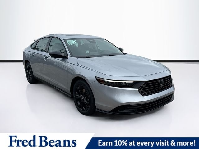 2025 Honda Accord SE's photo