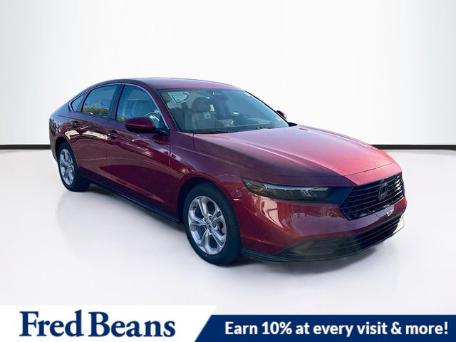 2025 Honda Accord LX's photo