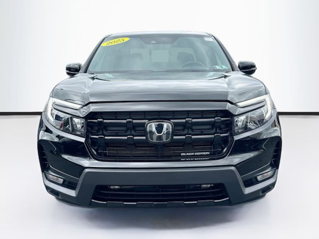 Used 2025 Honda Ridgeline Black Edition Truck