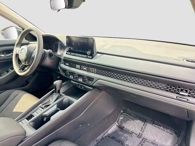 2025 Honda Accord SE - Photo 33