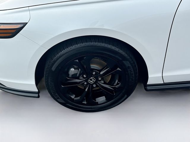 2025 Honda Accord SE - Photo 35