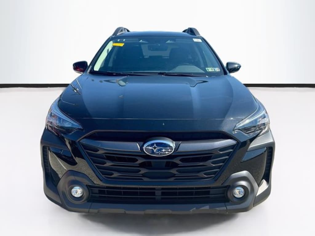 Used 2025 Subaru Outback Premium SUV