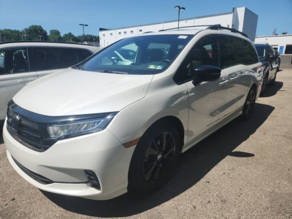 Certified 2023 Honda Odyssey Sport Minivan/Van