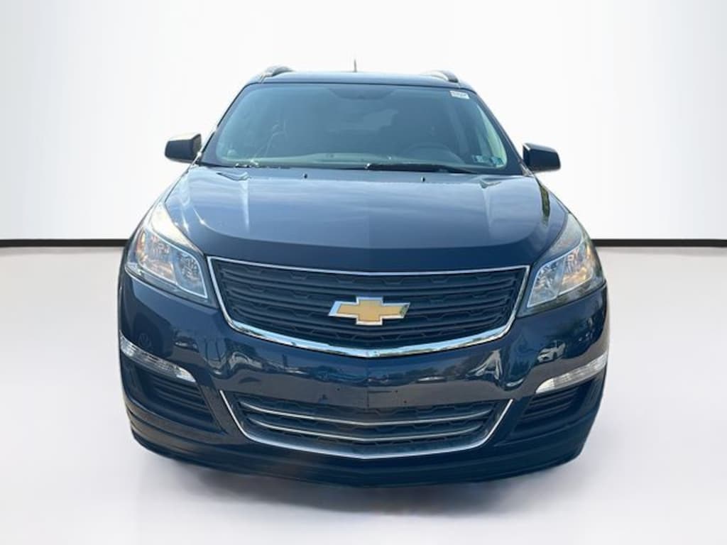 Certified 2017 Chevrolet Traverse LS SUV