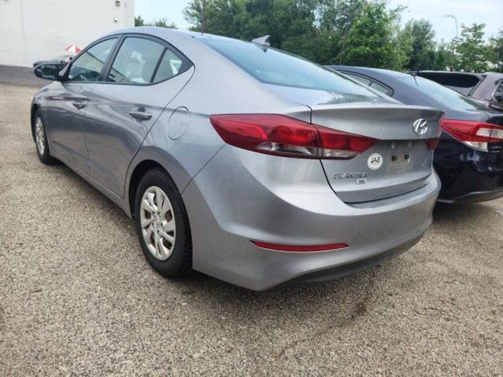 Used 2017 Hyundai Elantra SE Sedan