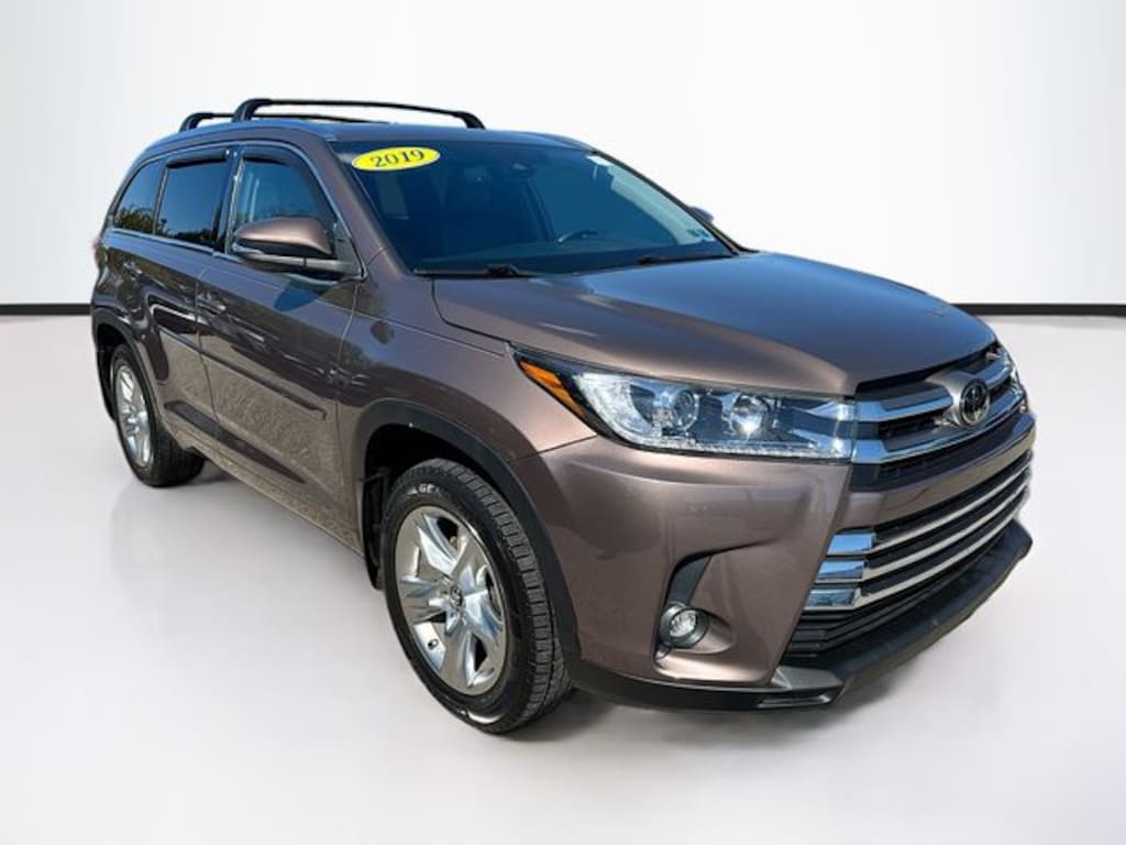 Used 2019 Toyota Highlander Limited SUV