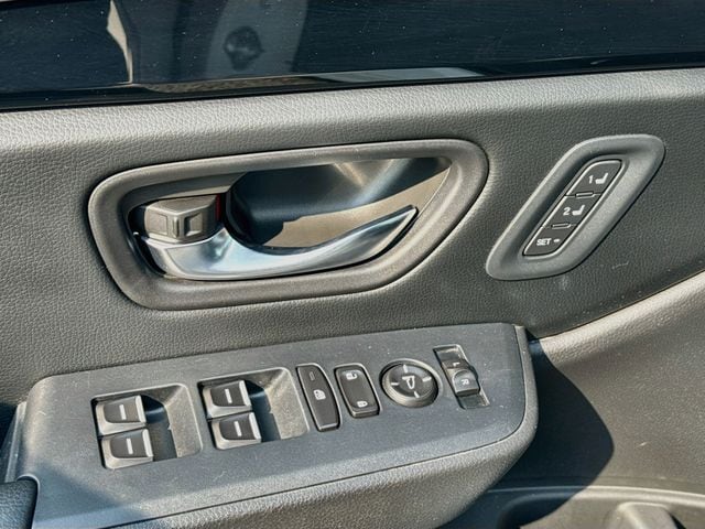 2023 Honda Pilot EX-L - Photo 17