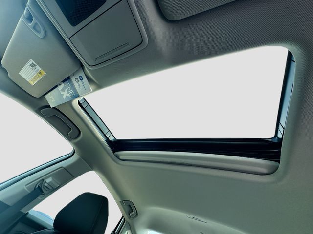 2025 Honda Accord SE - Photo 25