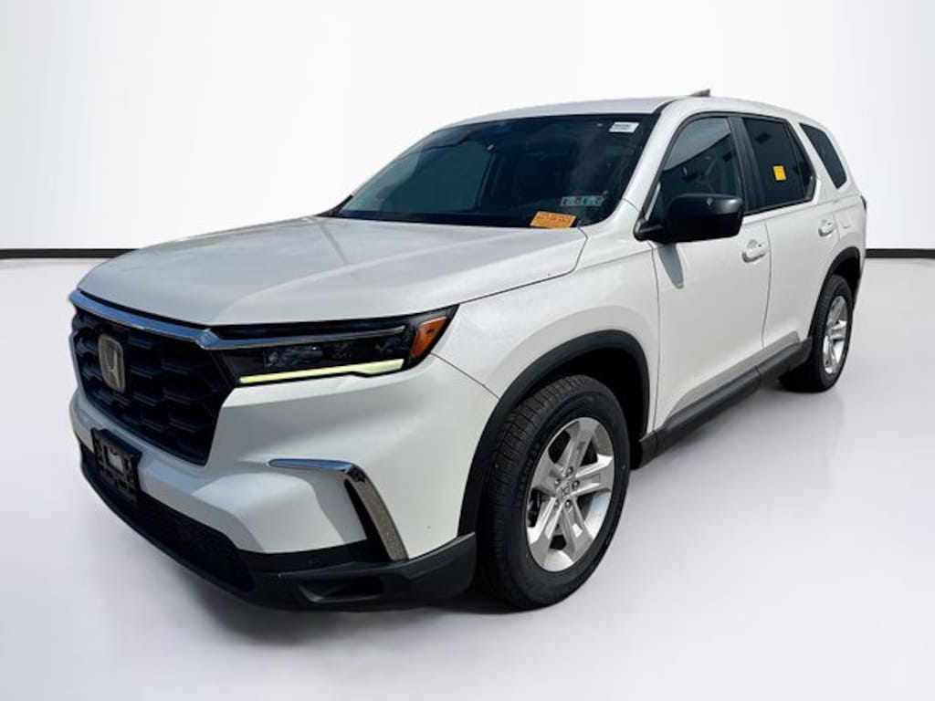 Used 2023 Honda Pilot LX SUV