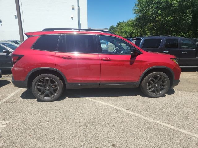 2024 Honda Passport Black Edition - Photo 10