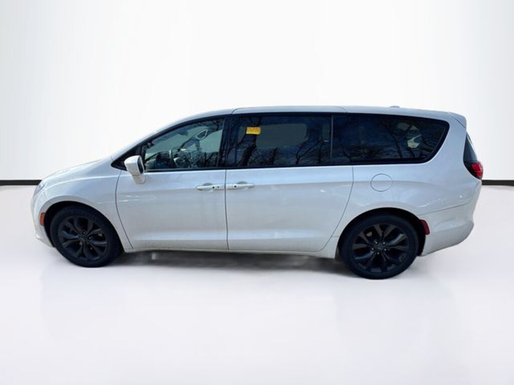 Certified 2018 Chrysler Pacifica Touring Plus Minivan/Van